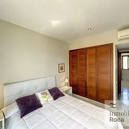 Roca Fornells, Fantastica Casa En Fornells F192 호텔